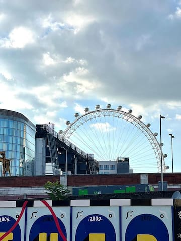 Spacious 2Bed/2Bath Flat next to London Eye