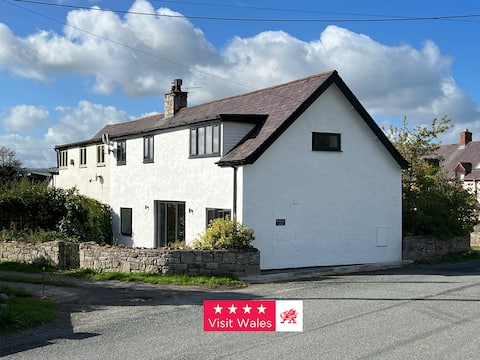 Ty Gwyn Holiday Cottage - Llanbedr Dyffryn Clwyd