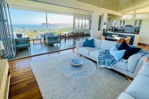 Successful Airbnb property: Coastal views & wildlife at The Perch, Copacabana in Copacabana
