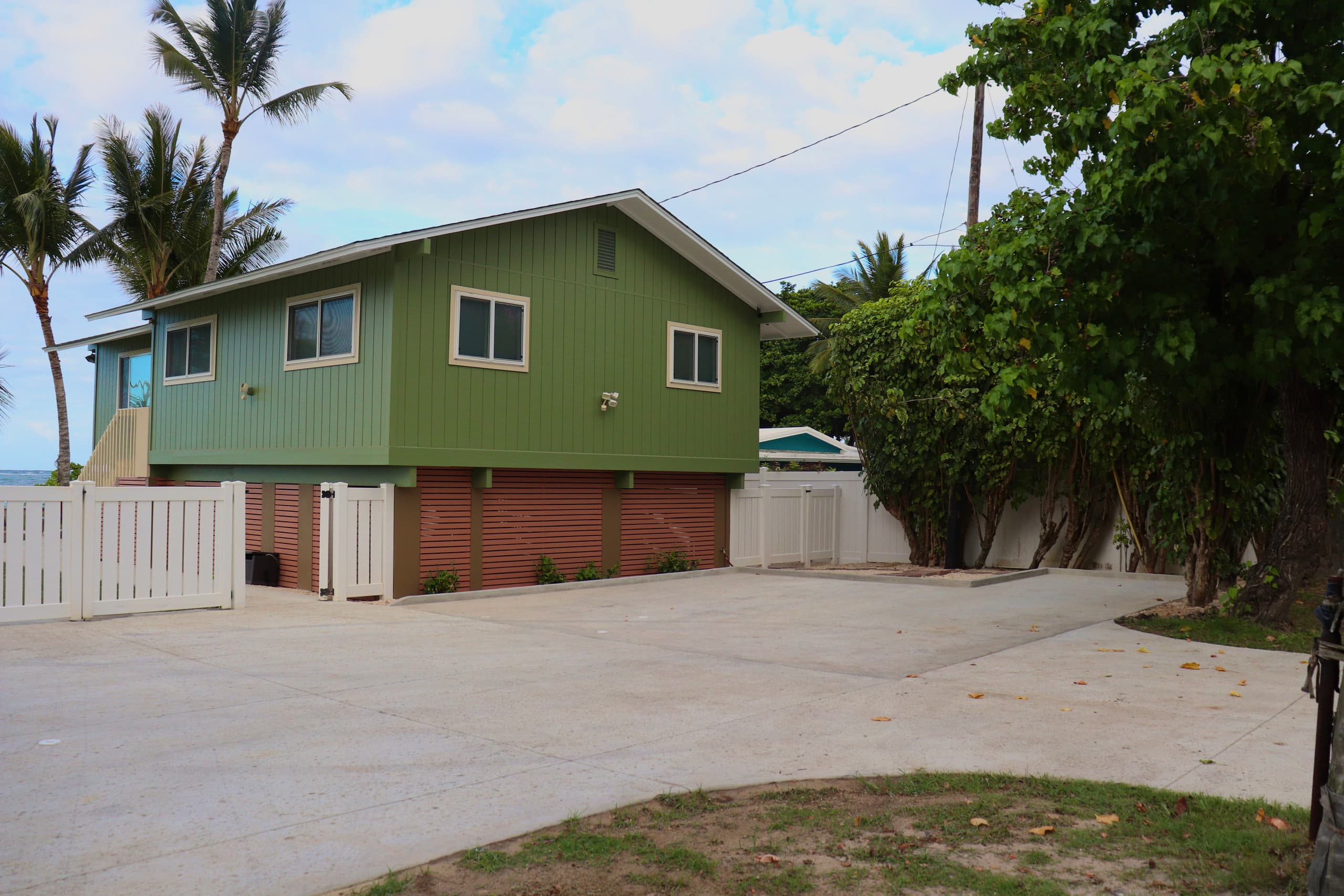Home in Hauula · ★4.95 · 3 bedrooms · 6 beds · 2 private baths - Image 18