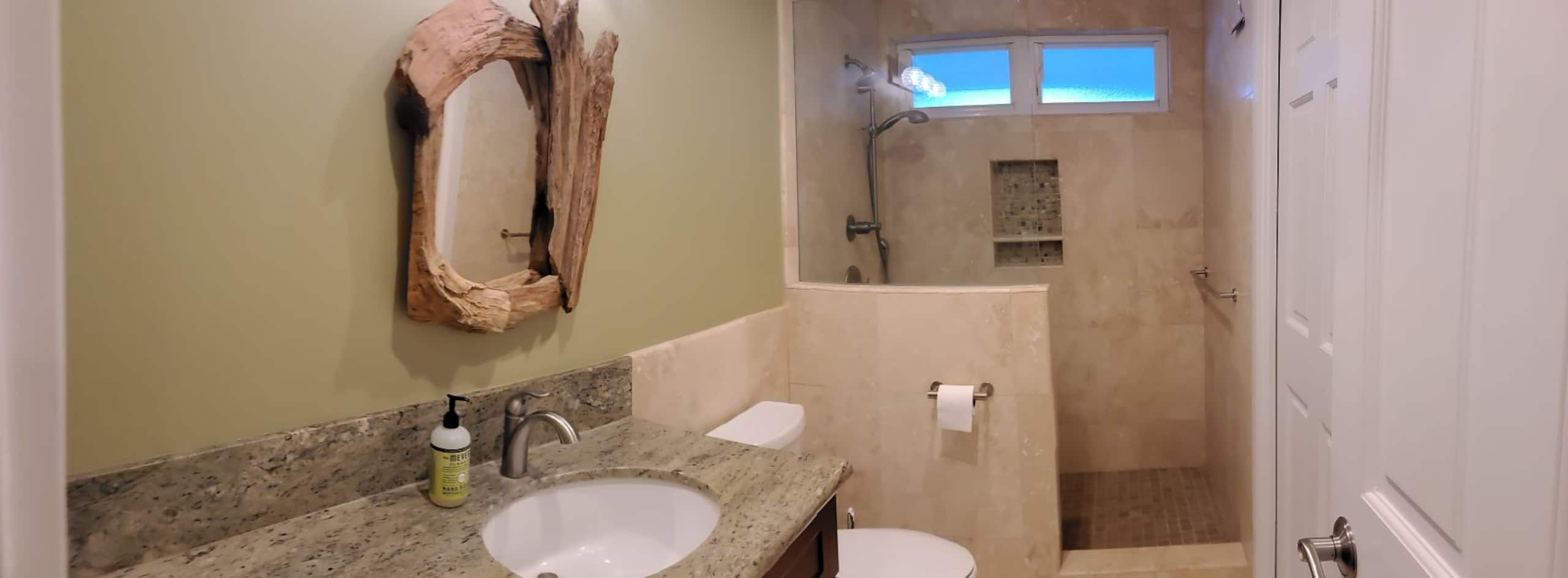 Home in Hauula · ★4.95 · 3 bedrooms · 6 beds · 2 private baths - Image 7