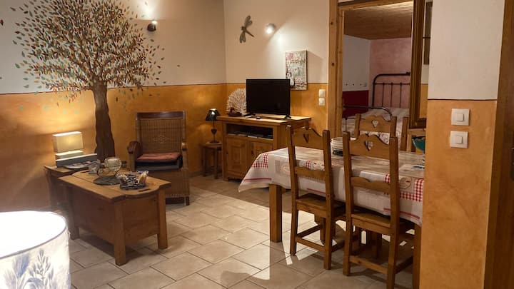 საძინებელი 2