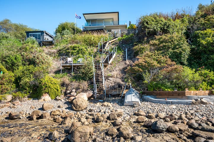 Luxury waterfront home with beach access gallery image 4