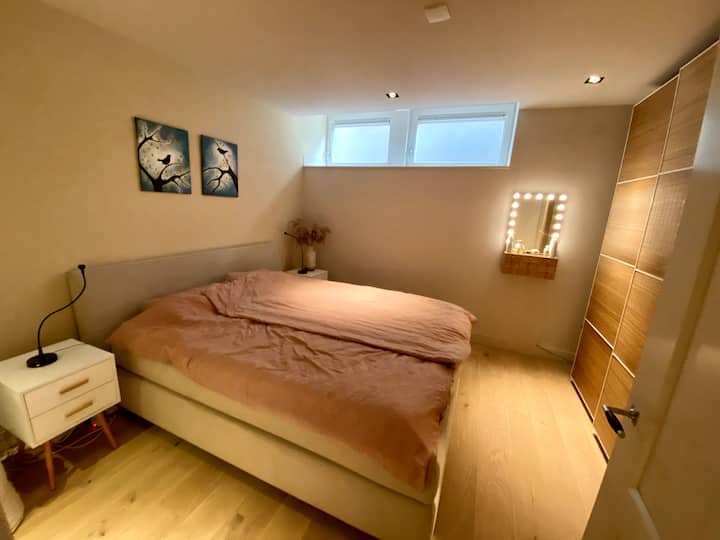 غرفة النوم 1