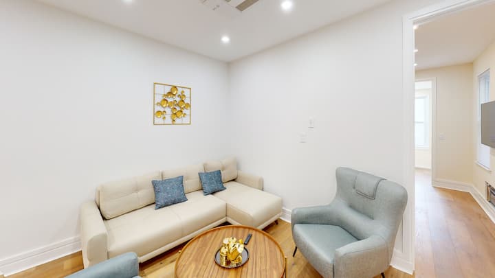 Cozy Brooklyn Getaway: Hosted In Sheepshead Bay. - Brooklyn, NY