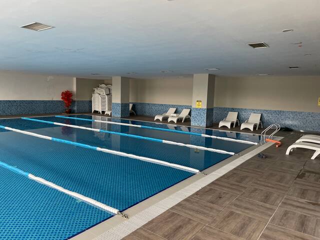 Kadıköy’de havuzlu saunalı lüx oda paylaşımlı gallery image 2