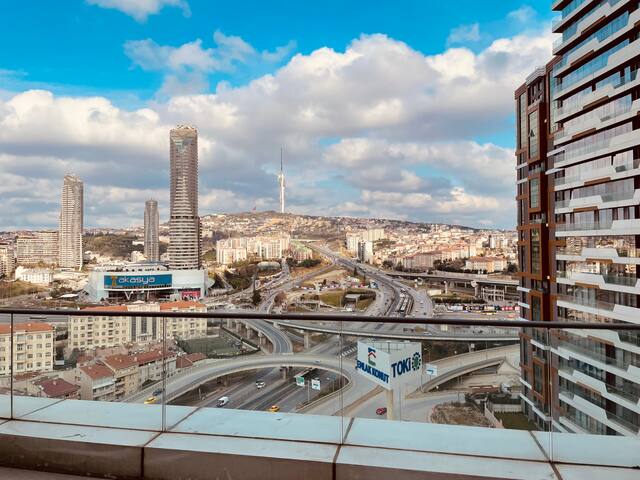 Kadıköy’de havuzlu saunalı lüx oda paylaşımlı gallery image 5