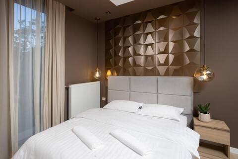 Hill app lux 2