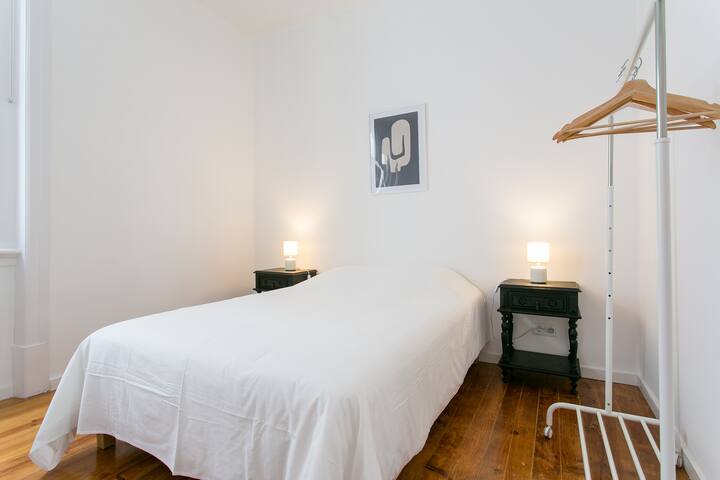 Fantastic Apartment with balcony – City Center gallery image 3