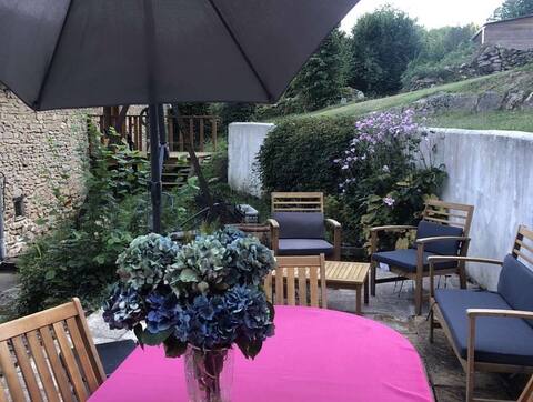Rural cottage in the heart of the landscapes of Limousin