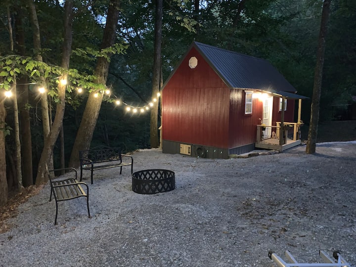 "Critter Cottage" tiny house wooded on creek Tiny houses for Rent