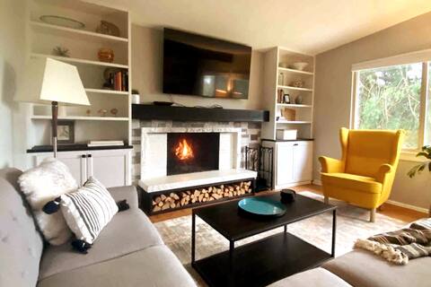 3BR/1BA Mid-century Birch Haven