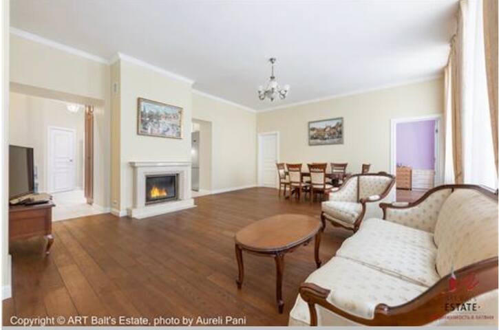 Dome center apartment gallery image 4