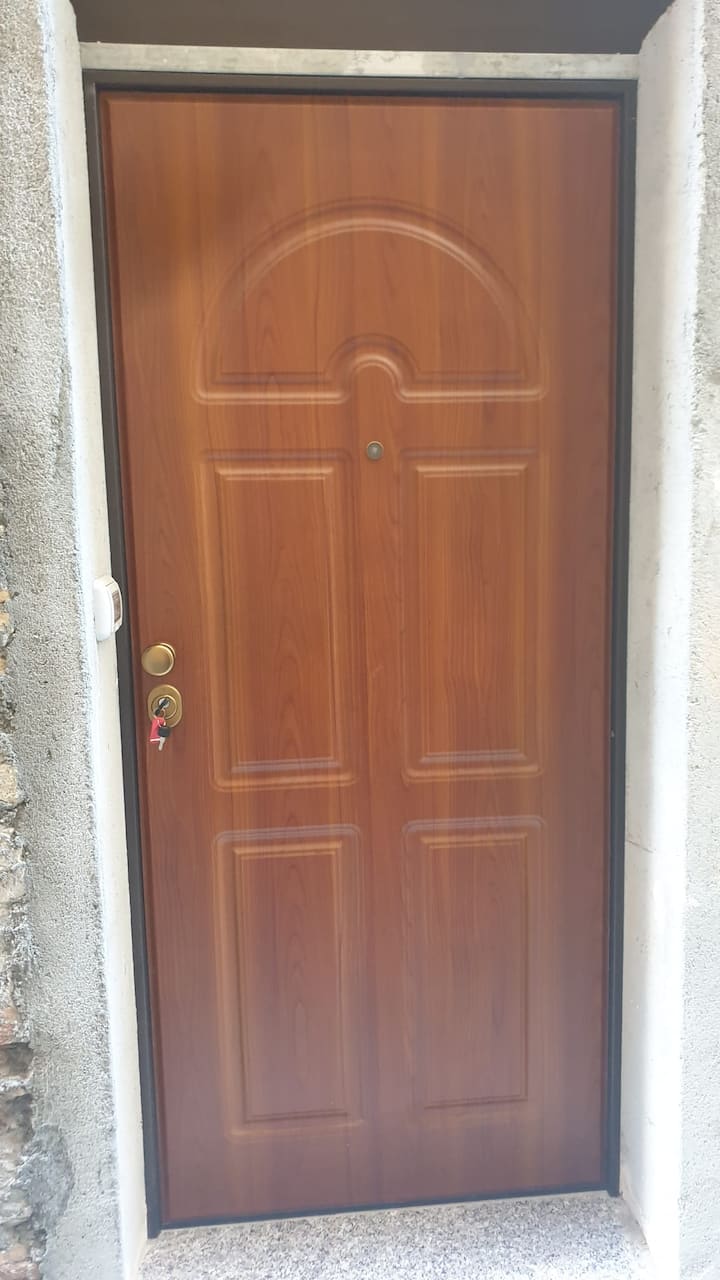 Cute Corso House Condominiums for Rent in Catanzaro, Calabria, Italy