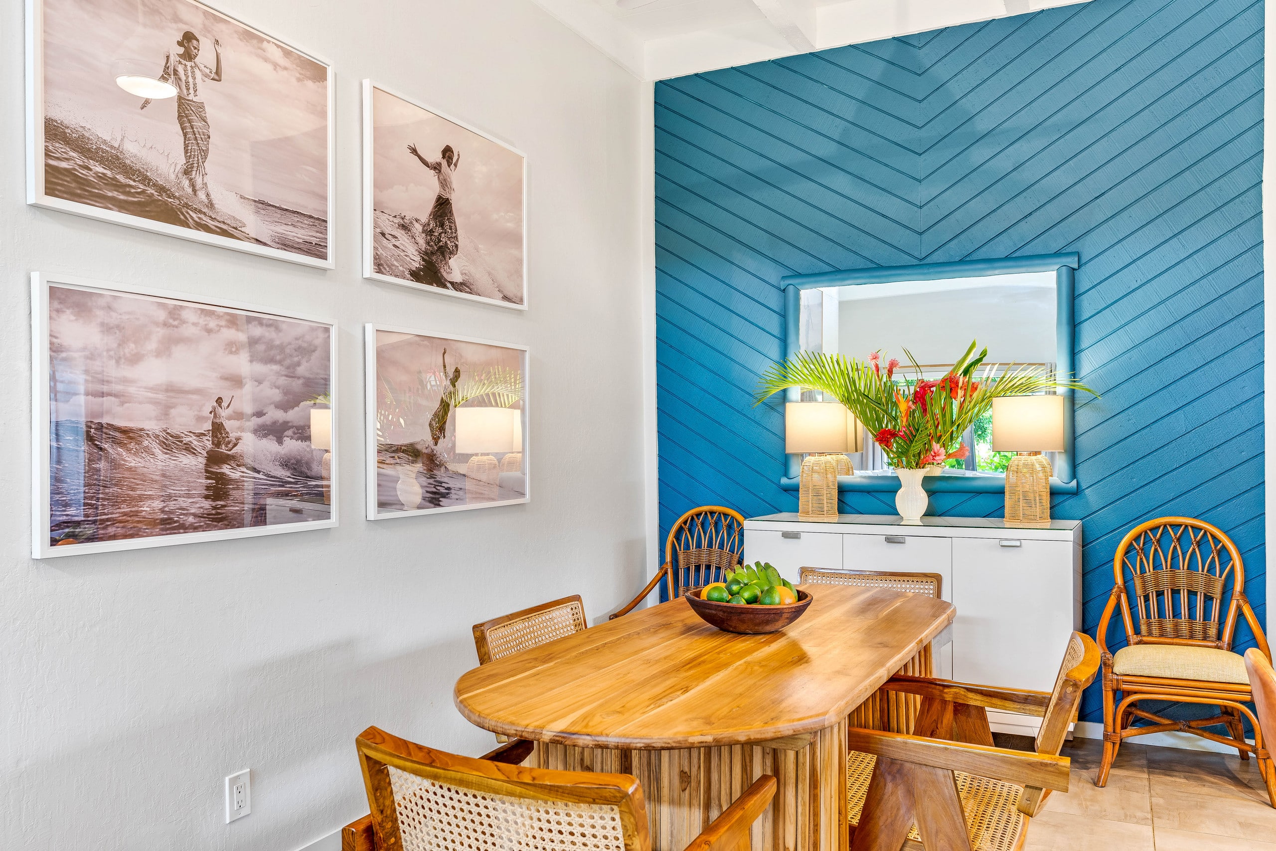 Airy, designer 2 BR w/ 2 lanais close to beaches - Photo 8