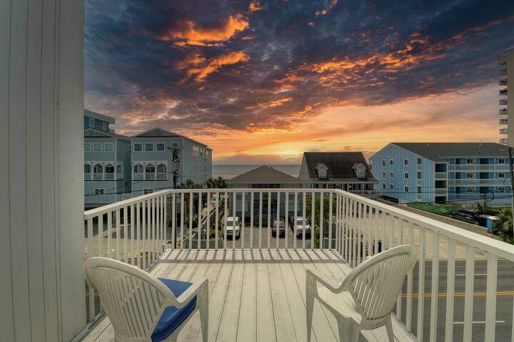 Cherry Grove Beach Houses managed Airbnb listing 2