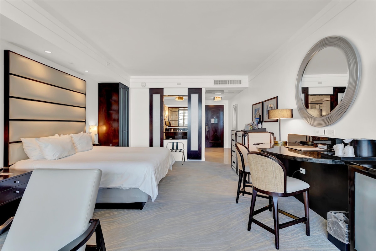 Ocean View Suite