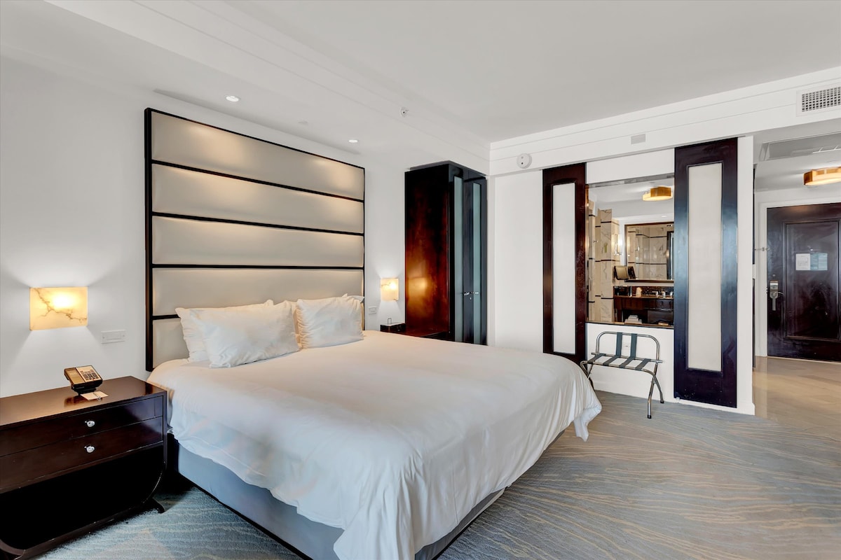 Ocean View Suite