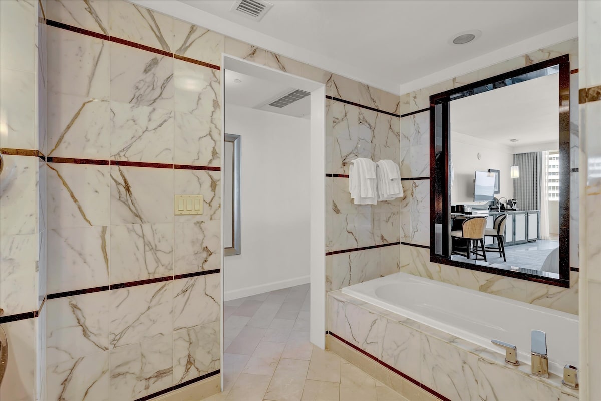 Ocean View Suite