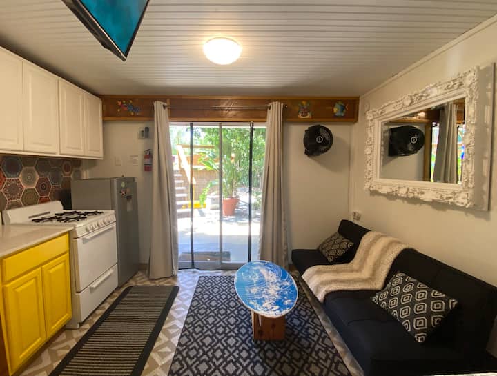 Starfish Living area and patio
