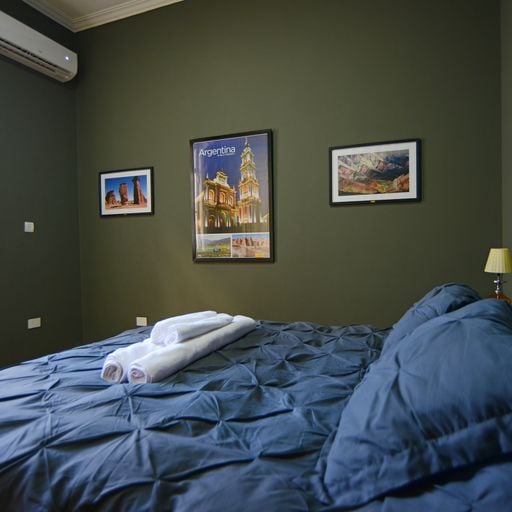 غرفة النوم الرئيسية. 