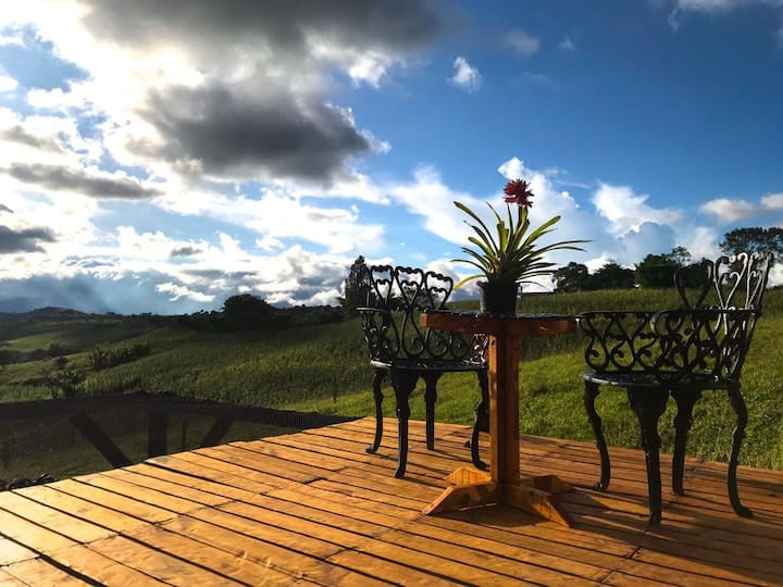 Tina Privada | Cabaña Alpina Para Pareja-la Cumbre - Valle del Cauca