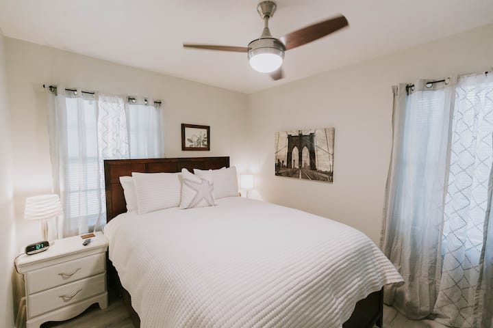 Guest Bedroom #1 with Queen Bed