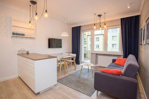 Large apartment in the center by the main square
