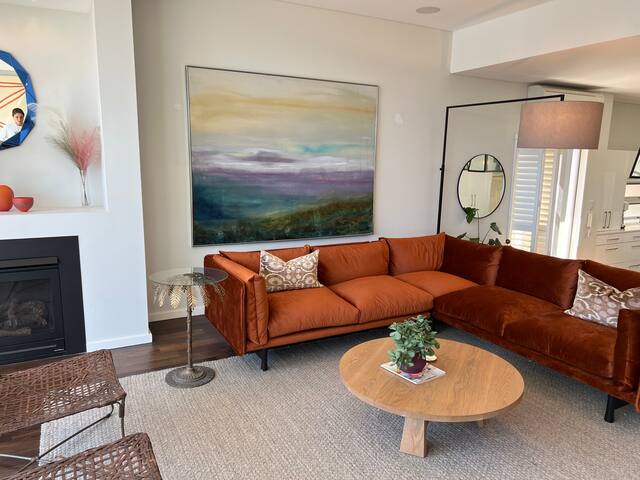 Cottesloe Beachside Oasis with Views to the Ocean gallery image 3