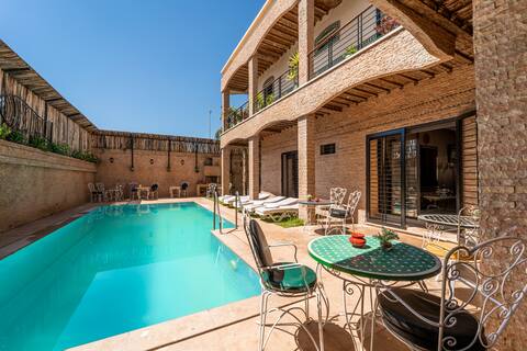 Riad Les Nuits De Fes – Pink Room