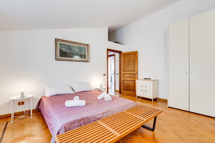 Colosseum Terrace Penthouse gallery image 2