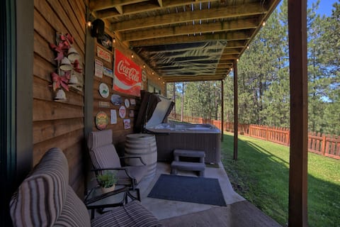 Whitetail Lodge, Deadwood SD,7 bed with hot tub