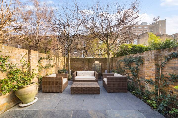 Stunning 4 bedroom Georgian townhouse gallery image 5