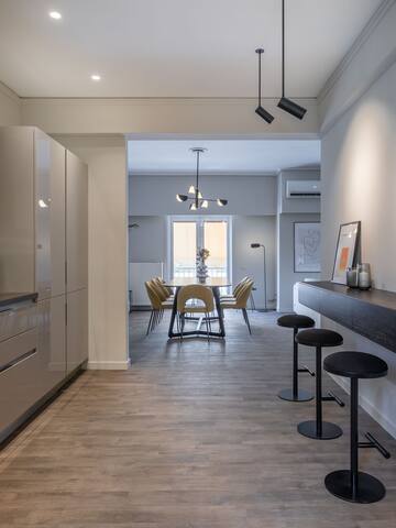 Penthouse- The Beehive Apartments Athens gallery image 5