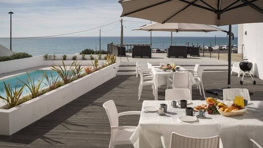 Maçãs Home-Sky family &friends sea view atTheBeach gallery image 2
