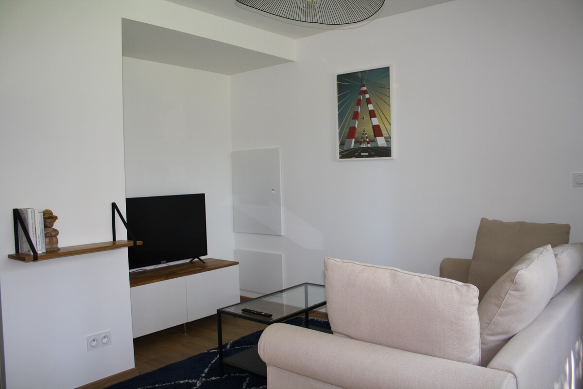 Top Airbnb: Beautiful garden apartment 300 m from the beach à Saint Nazaire