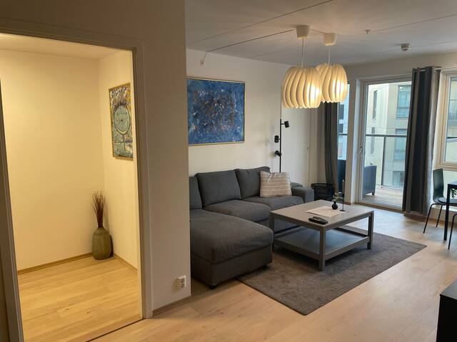 Nydalen/Storo- ved T-banestasjon gallery image 4