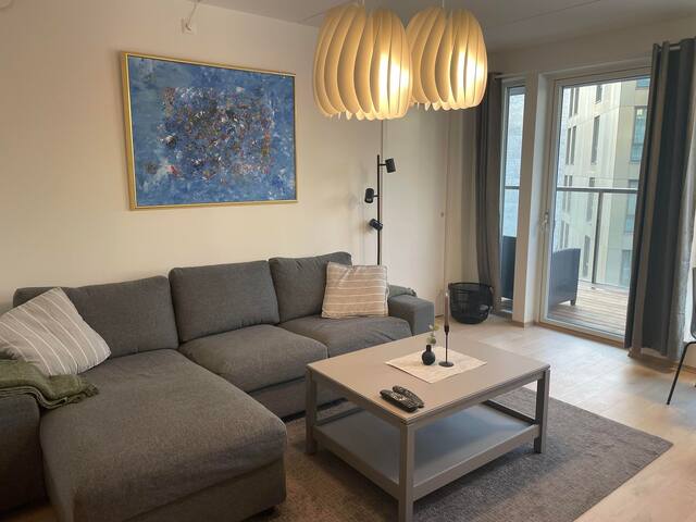 Nydalen/Storo- ved T-banestasjon gallery image 5