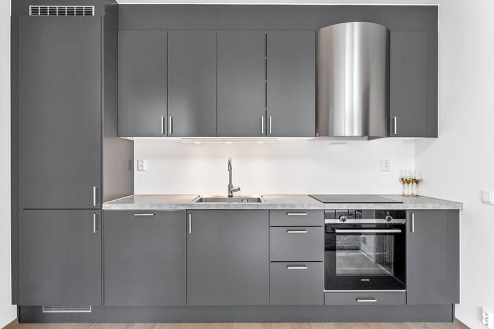 Nydalen/Storo- ved T-banestasjon gallery image 3