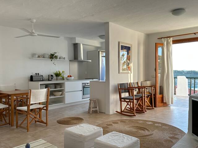 Duplex son parc in front of the sea. Best views gallery image 5