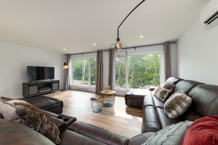 Hôtel à La Maison - Le Distinction, Piscine Et Spa - Baie-Saint-Paul