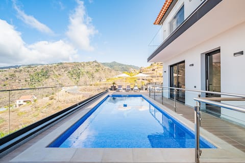 Modern Attached Home with Magical Sunset Views
