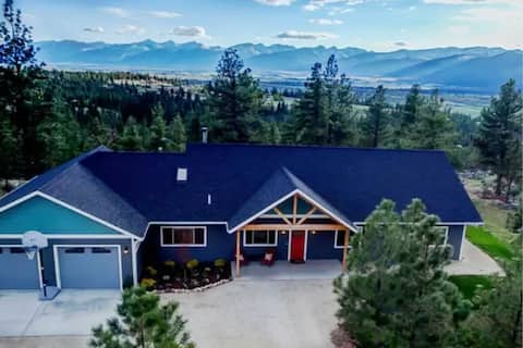 Entire Spacious Home w/ 180 degree Bitterroot View