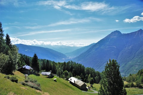 Michele's cabin: Mortirolo bike&moto in Valtellina