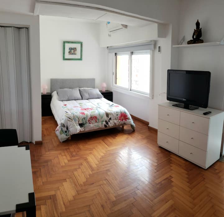 Apartment super bright fully equipped