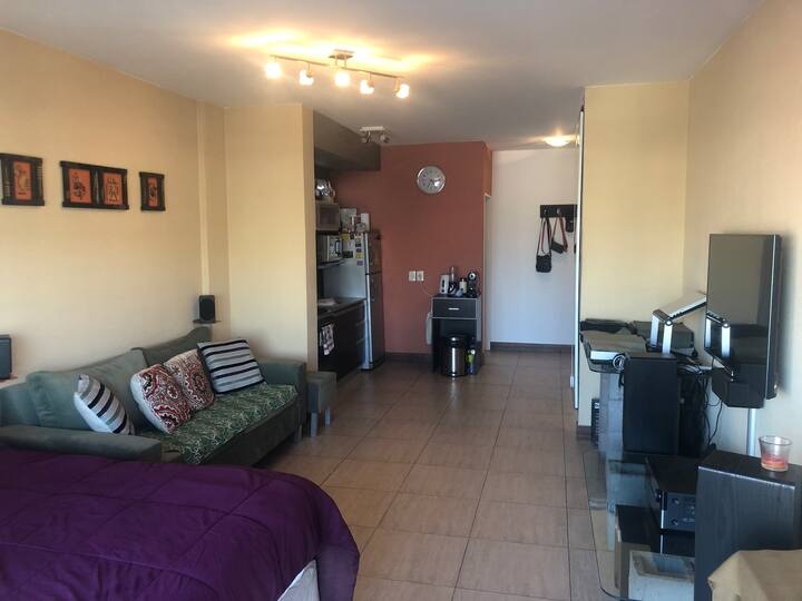 Kitnet mobiliado de 1 quarto em Saavedra