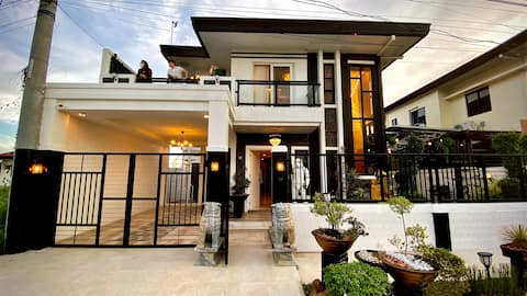 Cozy 4 BedRooms with Family Pool for Gathering