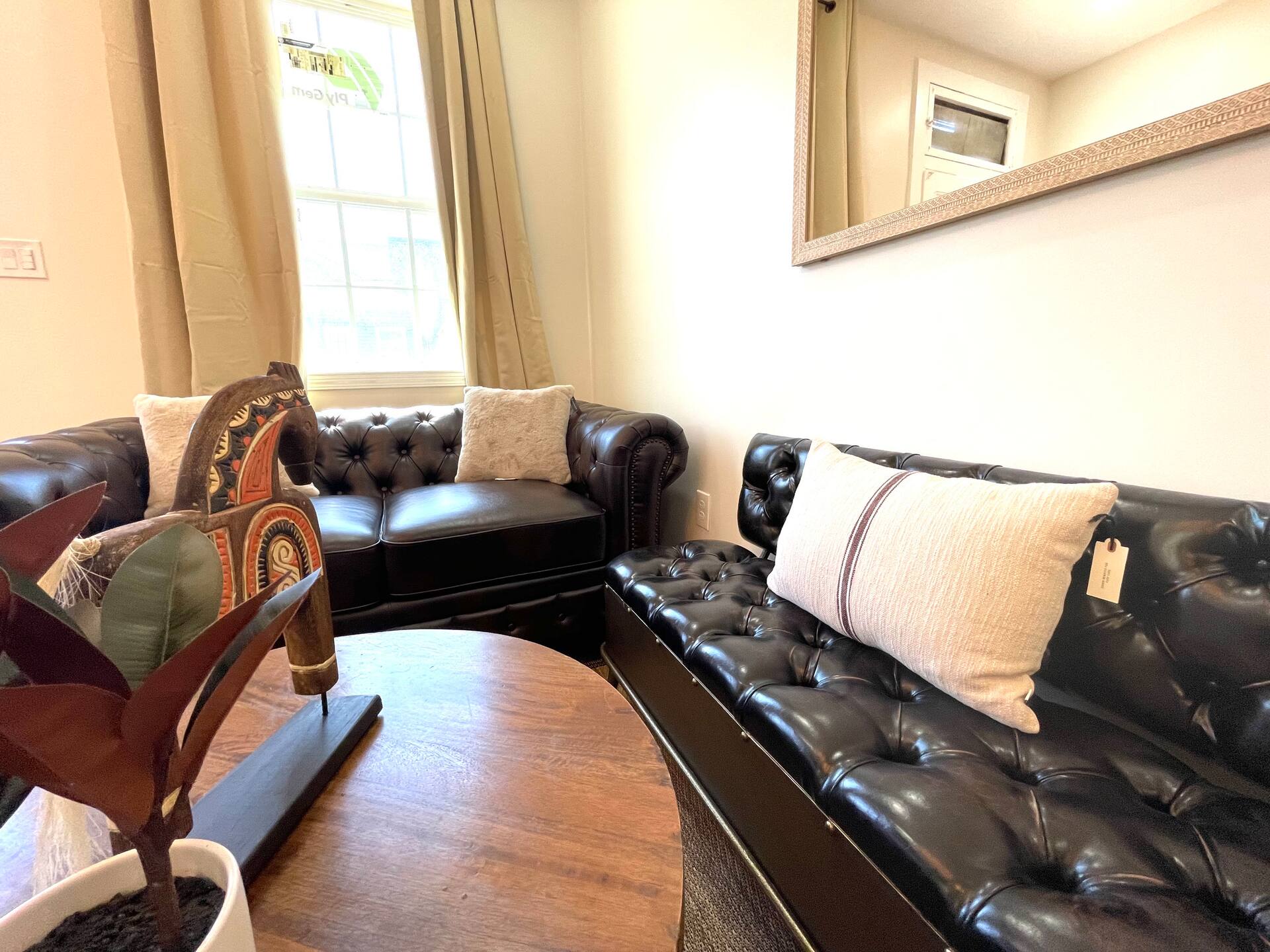 Beautifully Restored! - New Orleans Shotgun Home! — foto 2