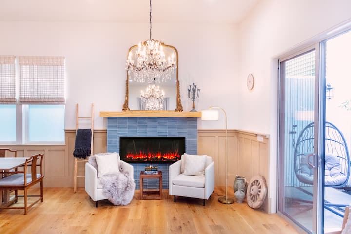 3br Modern Designer Home Jacuzzi Berkeley W Garage - Emeryville, CA