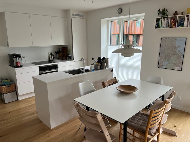 Modern Family Apartment With Park Views - Copenhague